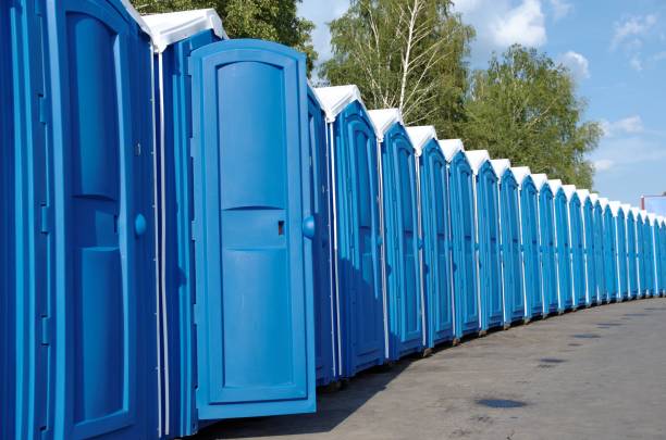 Best Portable restroom trailer rental  in Eufaula, AL